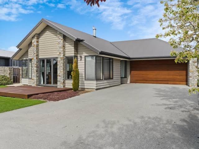 Villa Rhoboro Retreat Twizel Exterior foto